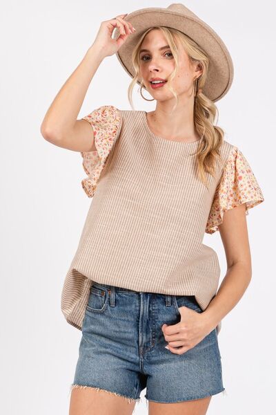 Round Neck Floral Short Sleeve Top for Effortless Style