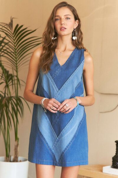 Color Block V-Neck Denim Dress with Trendy Chevron Design