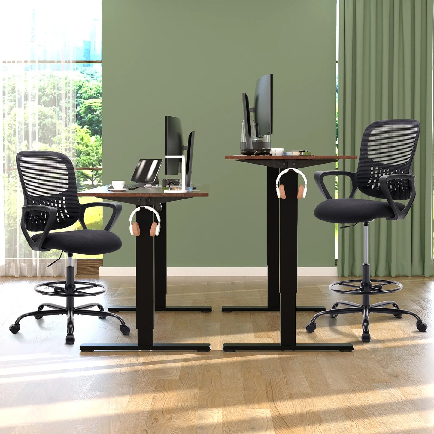 Ergonomic Mesh Office Chair with Adjustable Height and Swivel Wheels