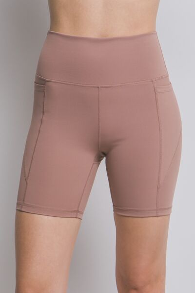 High Waist Active Shorts with Seam Detail for a Flattering Fit