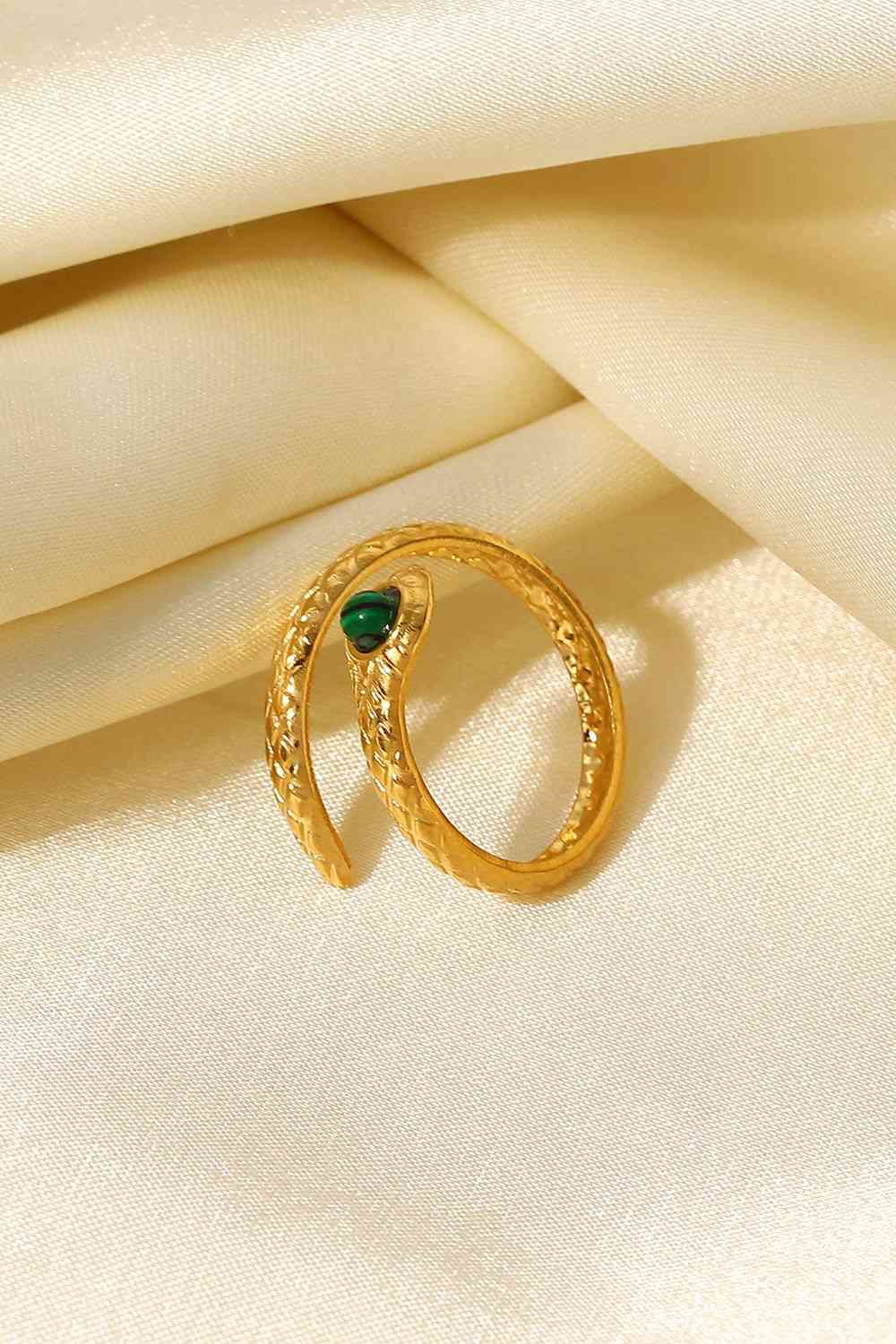 Malachite Snake-Shaped Bypass Ring for Elegant Style