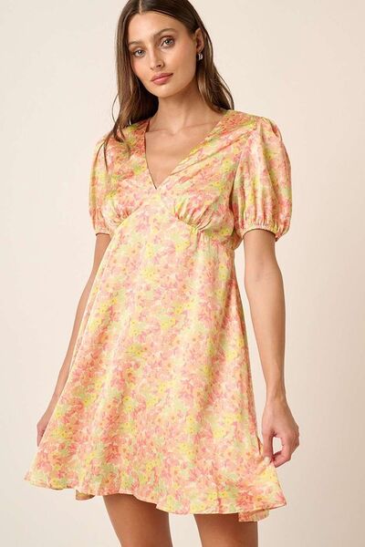 Flattering Printed Mini Dress with V Neckline and Puff Sleeves